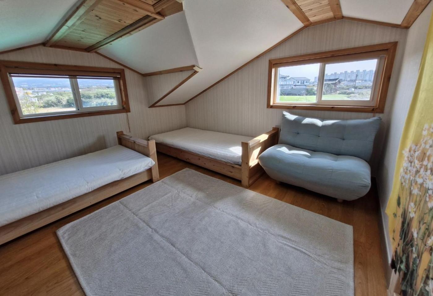 Suji Guesthouse Jeju Extérieur photo