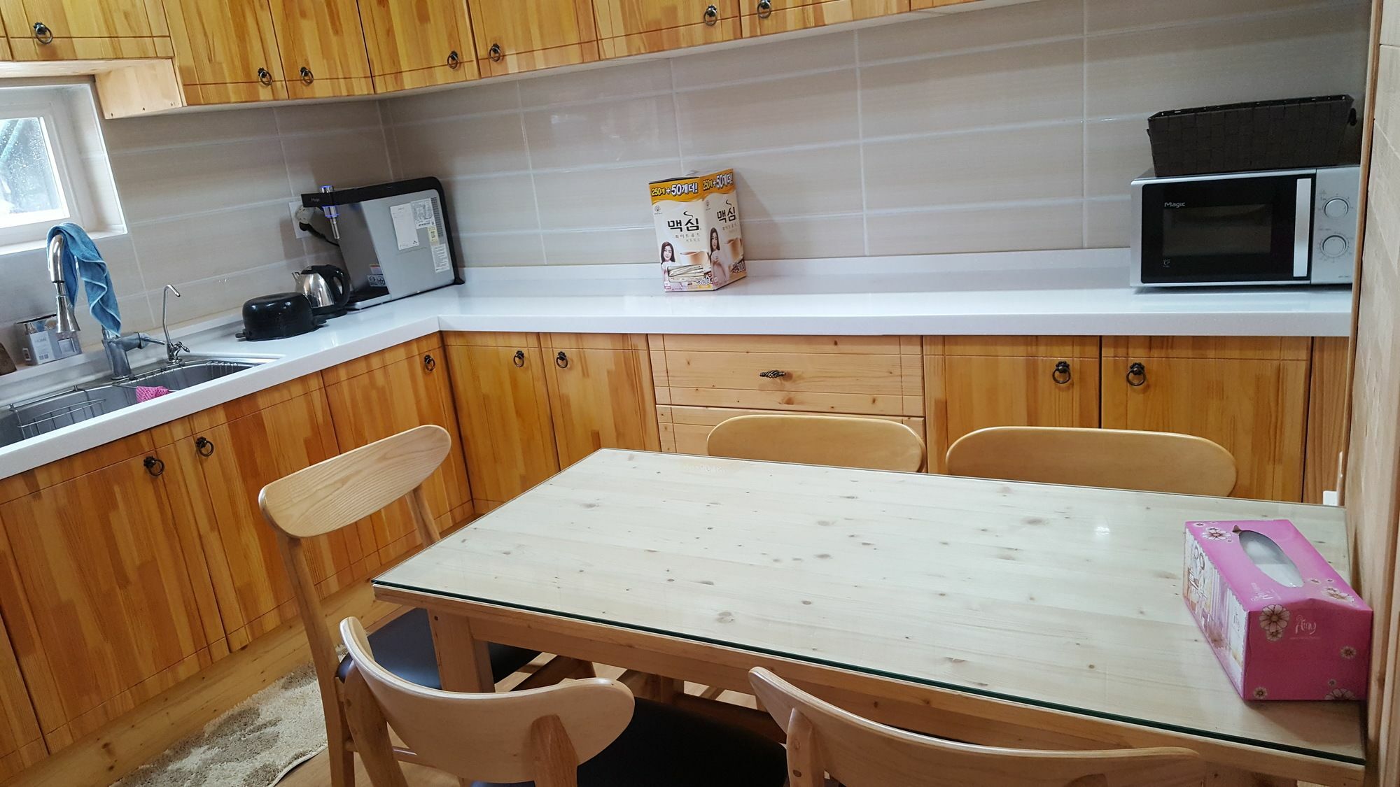 Suji Guesthouse Jeju Extérieur photo